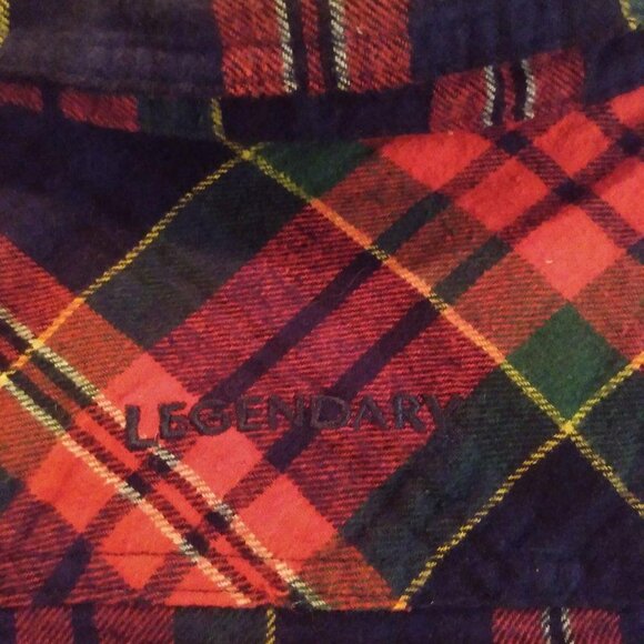 Legendary Whitetails Women Flannel Button Down Size Large - Picture 3 of 8